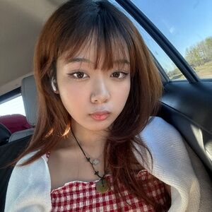 Meet your Posher, Hailey